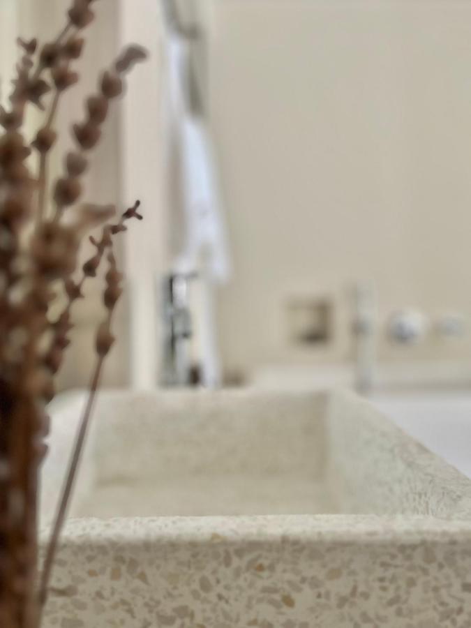 Thymises Boutique Hotel Какопетрия Екстериор снимка