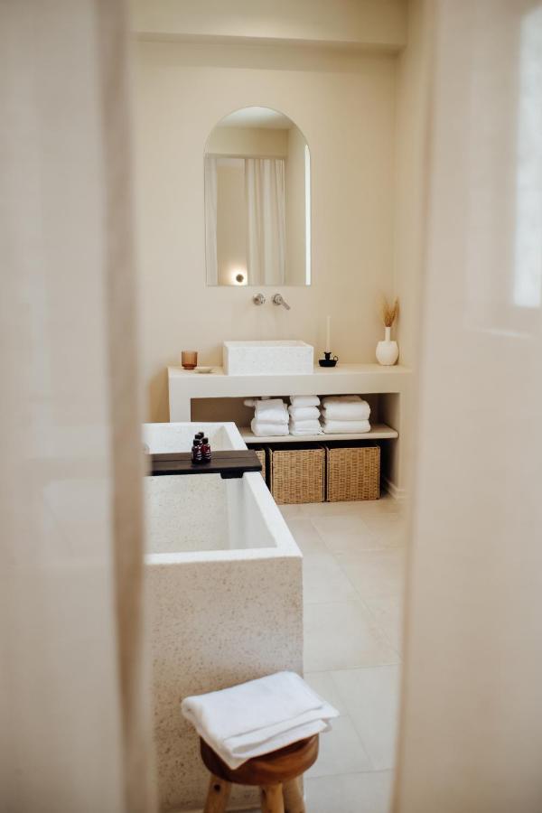 Thymises Boutique Hotel Какопетрия Екстериор снимка