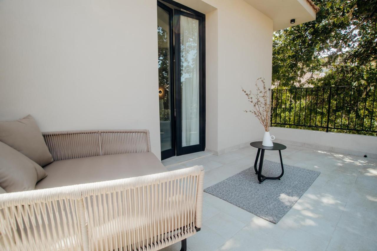 Thymises Boutique Hotel Какопетрия Екстериор снимка