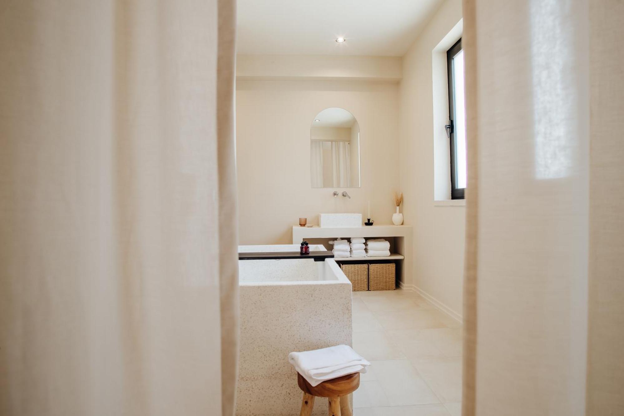 Thymises Boutique Hotel Какопетрия Екстериор снимка